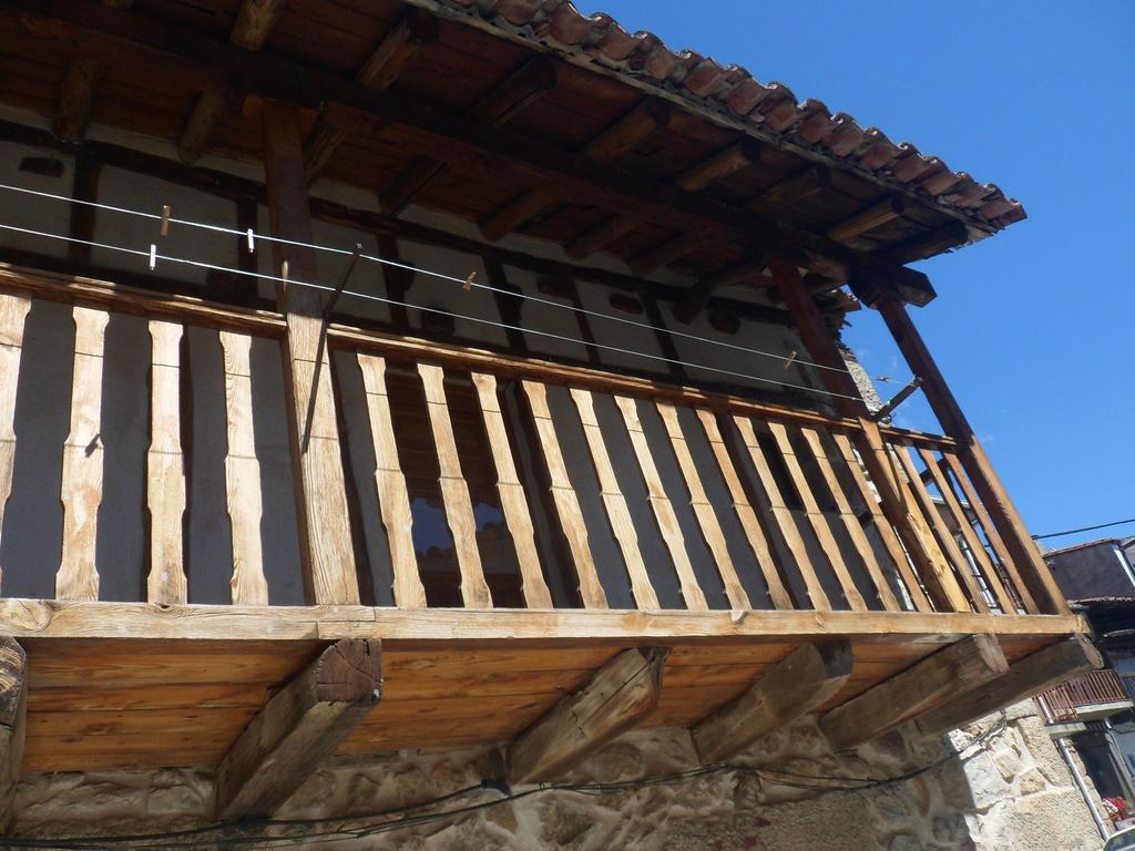 La Chova Villa Piedralaves Bagian luar foto