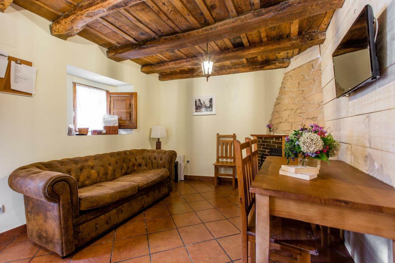La Chova Villa Piedralaves Bagian luar foto